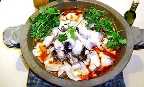 石锅鱼的做法和配方