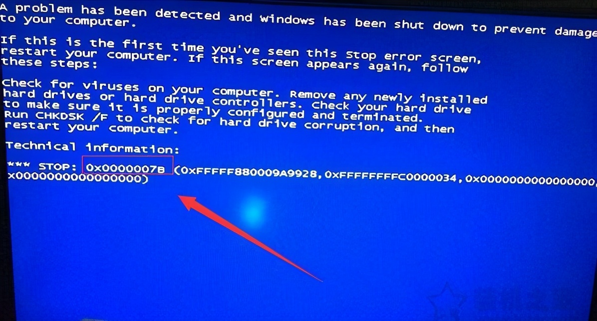 win7电脑开机蓝屏0x0000007b