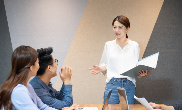 怎样安排会议座位（会议座位怎样安排）