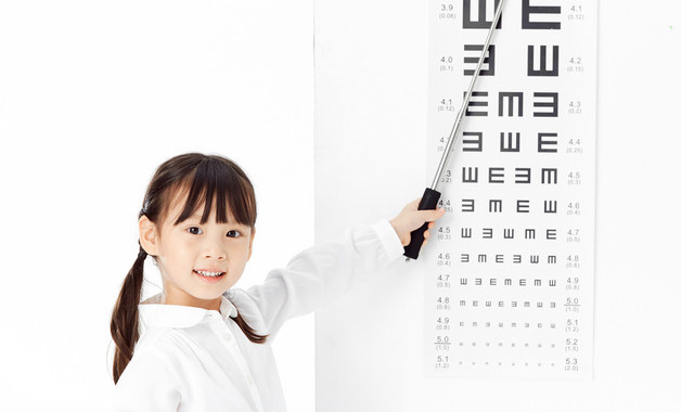 眼如何挑选太阳镜 眼要怎么挑选太阳镜