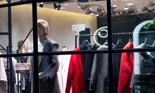 小区开服装店