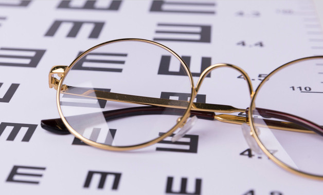 隐形眼镜怎么配 配置的时候需要检测什么