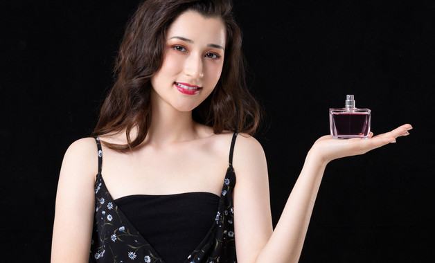 国际顶尖香水品牌排行榜前十名