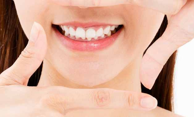 介绍让牙齿变白的六种方法