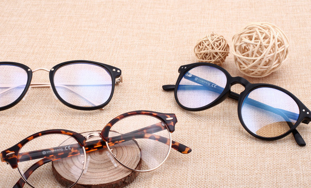 戴隐形眼镜注意哪些事项 戴隐形眼镜的注意事项总结