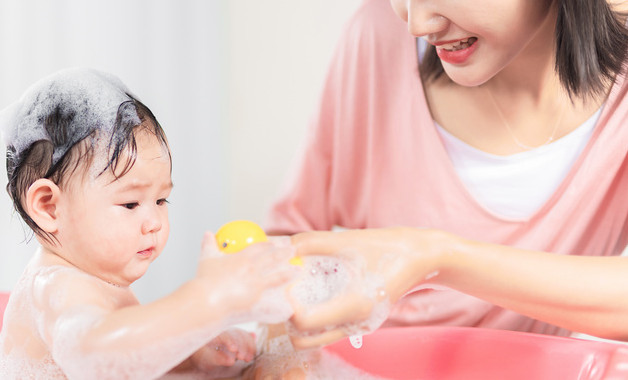 新生儿怎样使用润肤乳（新生儿润肤乳使用方法）