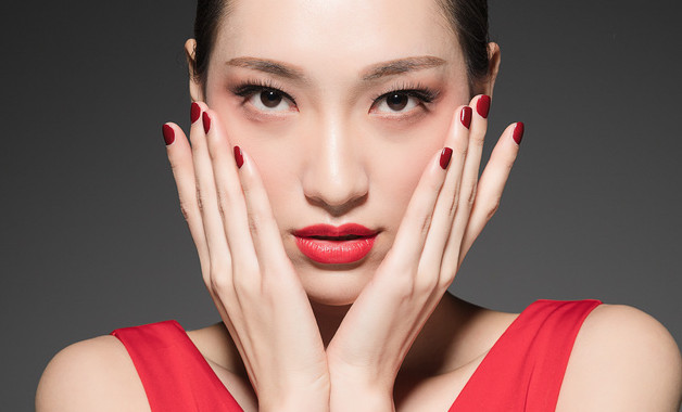 做美甲快速技巧 超实用的美甲小技巧